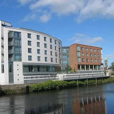 Absolute Hotel 4*