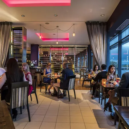 Absolute 4* Limerick Junction