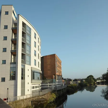 Absolute Hotel