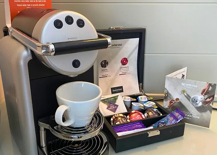 Absolute Hotell Limerick Junction