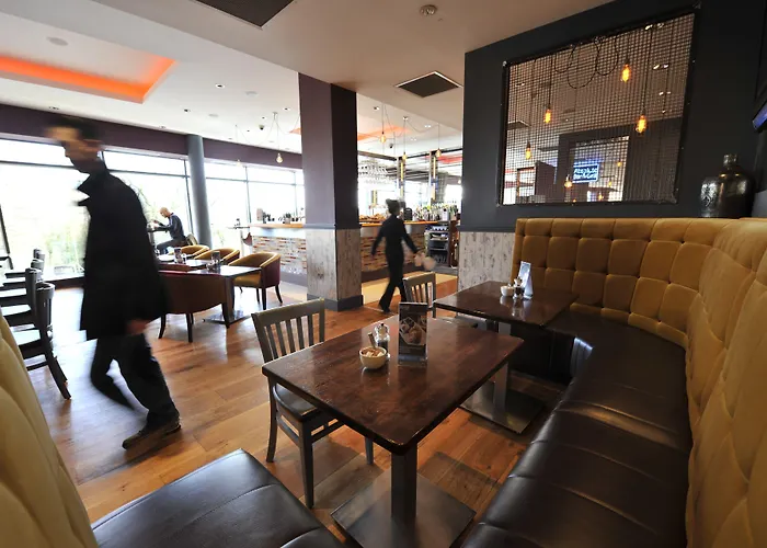 Absolute Hotell Limerick Junction