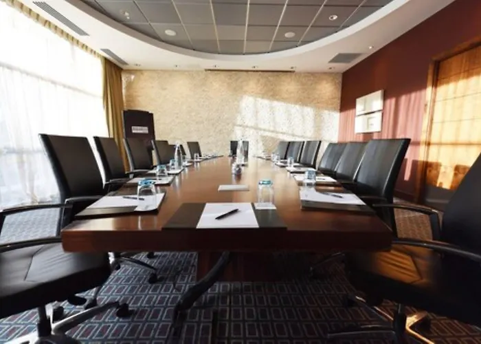 Absolute 4* Limerick Junction