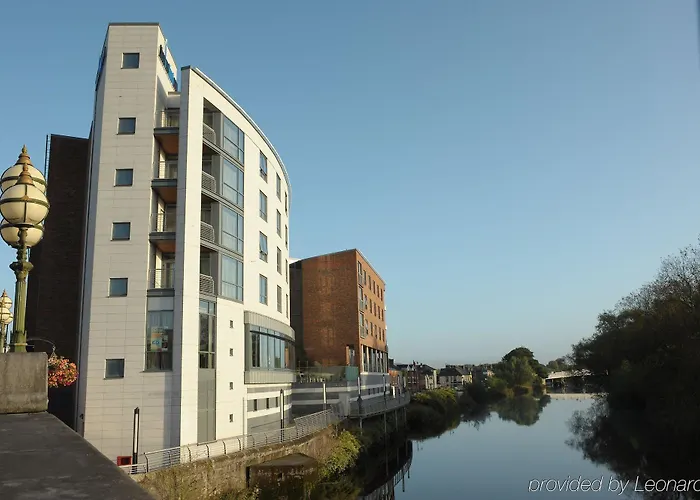 Absolute Hotel